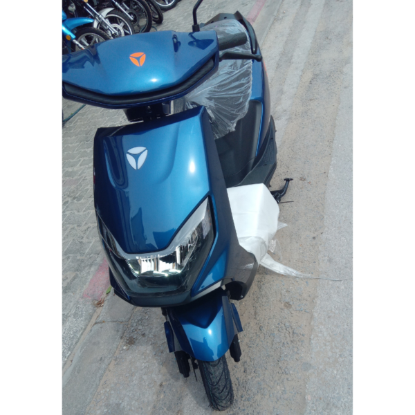 Scooter Electrique Yadea 1200W RN – Bleu Tunisie